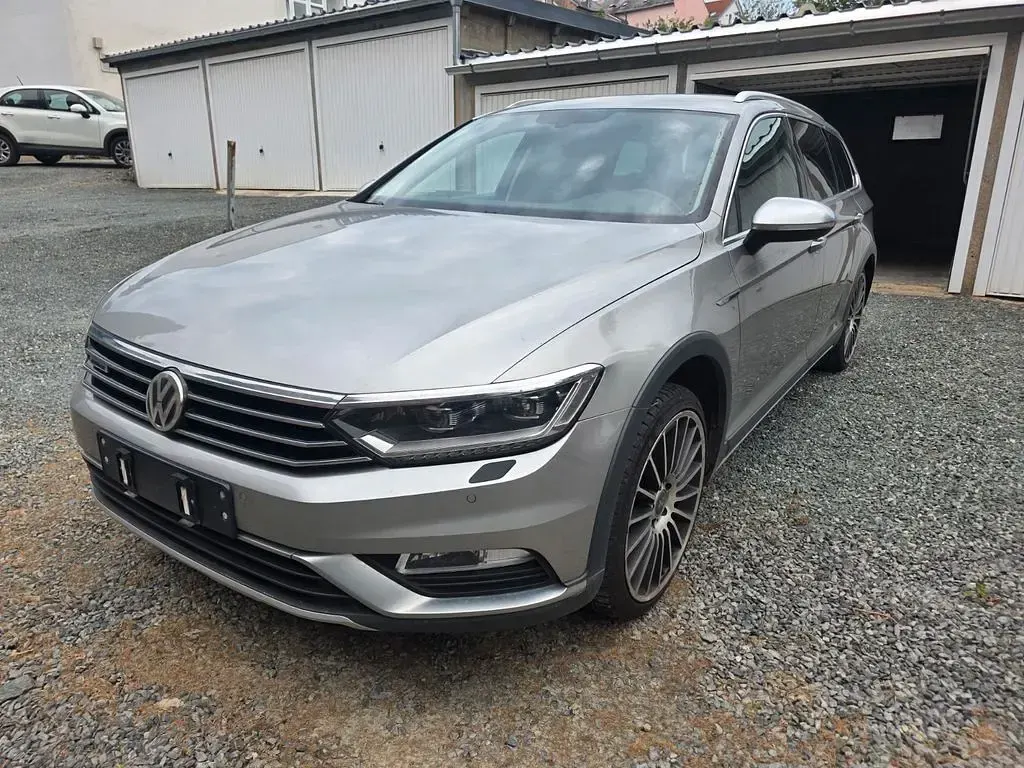 Gebraucht VW Passat Alltrack 150 PS (110 kW) 2016 Grau Kombi