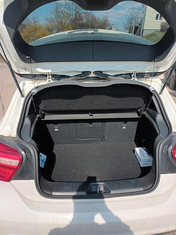 Gebraucht Mercedes A250 211 PS (155 kW) 2014 Weiß Limousine