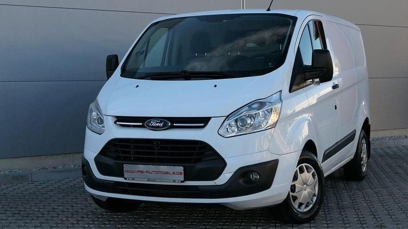 Weiß Gebraucht 2015 Ford Transit Custom Trend Van / Kleinbus | 10.200 € (Superpreis) - Bild 1/4