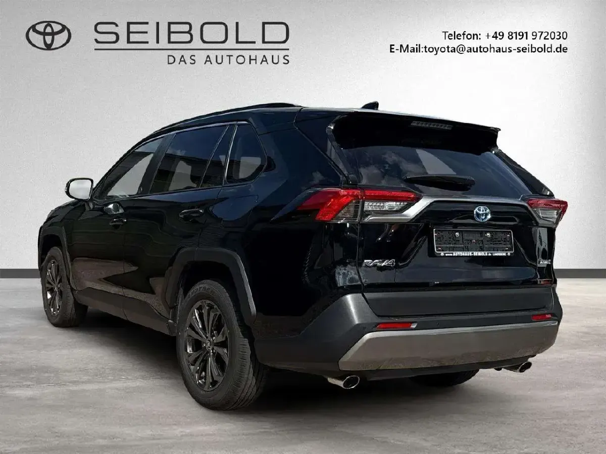 Gebraucht Toyota RAV4 Hybrid Team 218 PS (160 kW) 2023 Attitude black mc. SUV