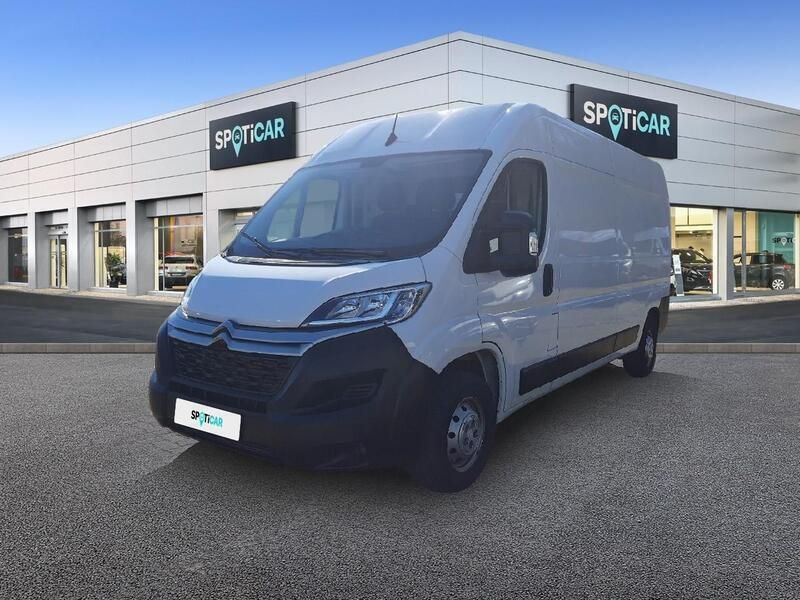 Weiß Gebraucht 2023 Citroën Jumper Van / Kleinbus | 24.990 € (Fairer Preis) - Bild 1/4