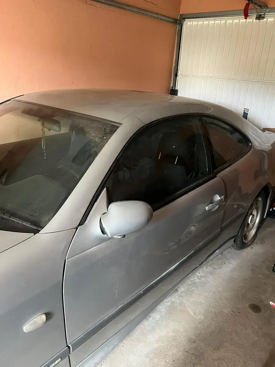 Gebraucht Mercedes CLK200 134 PS (98 kW) 1999 Silber Coupé