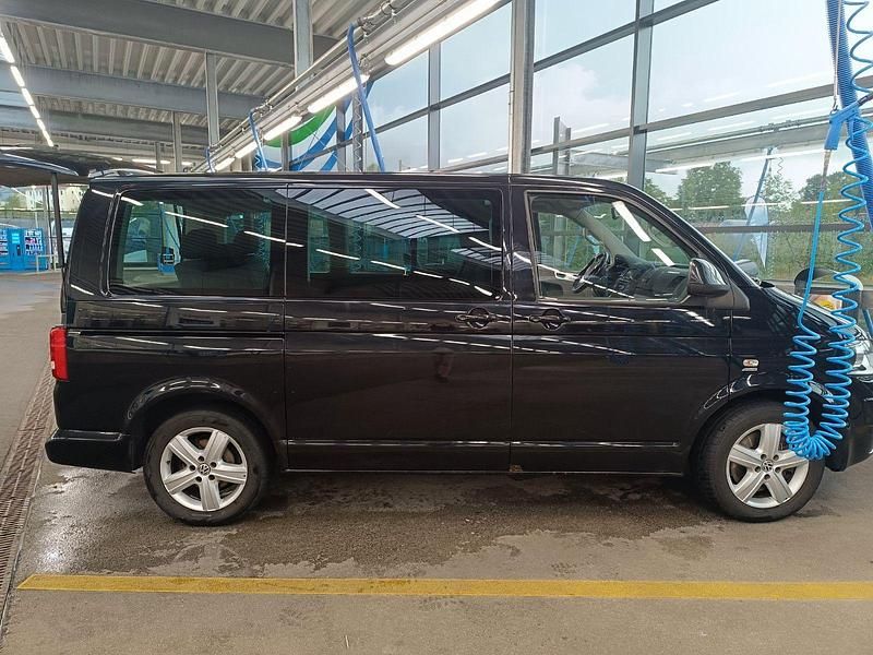 Gebraucht VW Multivan 179 PS (131 kW) 2009 Schwarz Van