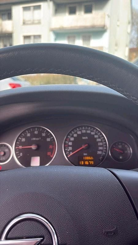 Gebraucht Opel Signum 155 PS (114 kW) 2004 Blau Kleinwagen