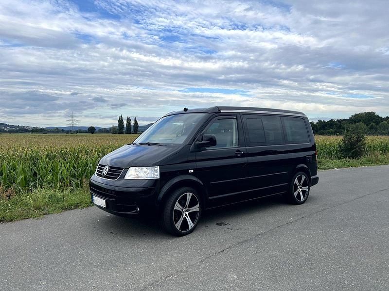 Schwarz Gebraucht 2006 VW T5 California Van | 24.900 € - Bild 1/4