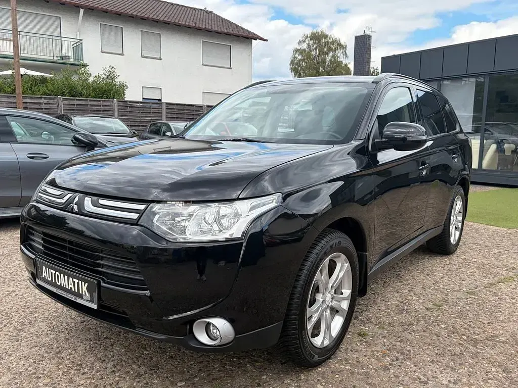 Gebraucht Mitsubishi Outlander 150 PS (110 kW) 2013 Schwarz SUV