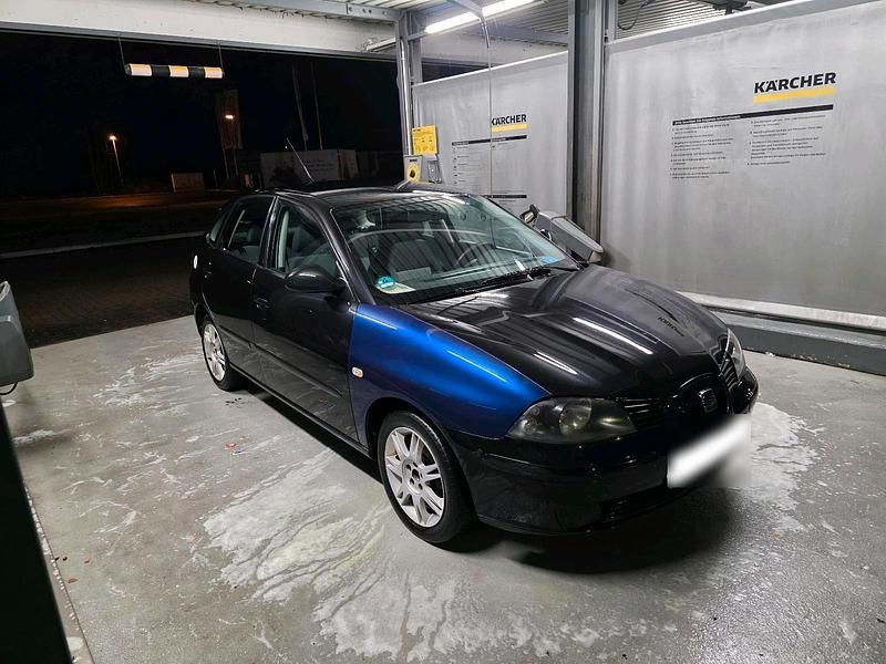 Gebraucht Seat Ibiza 62 PS (45 kW) 2004 Schwarz Kleinwagen