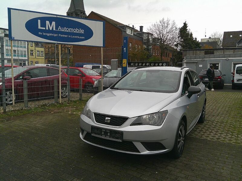 Silber Gebraucht 2014 Seat Ibiza Reference Limousine | 6.500 € (Etwas zu teuer) - Bild 1/4