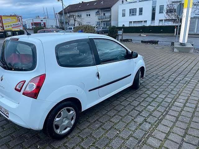 Gebraucht Renault Twingo Expression 75 PS (55 kW) 2014 Weiß Kleinwagen