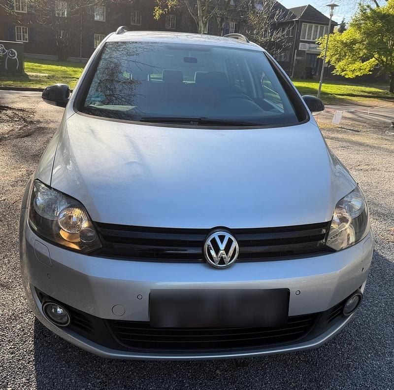 Gebraucht VW Golf VII Match 85 PS (62 kW) 2012 Silber Kleinwagen