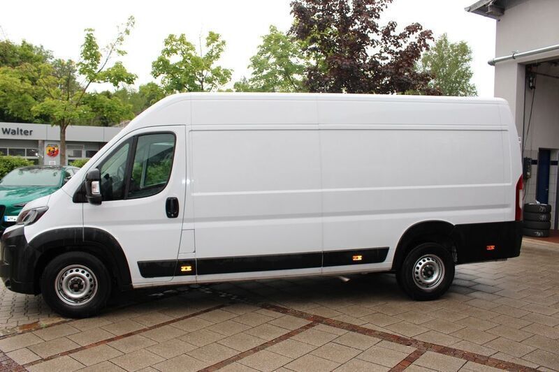 Colore esterno (weiss (pastell Gebraucht 2024 Fiat Ducato Van | 31.900 € (Guter Preis) - Bild 1/4