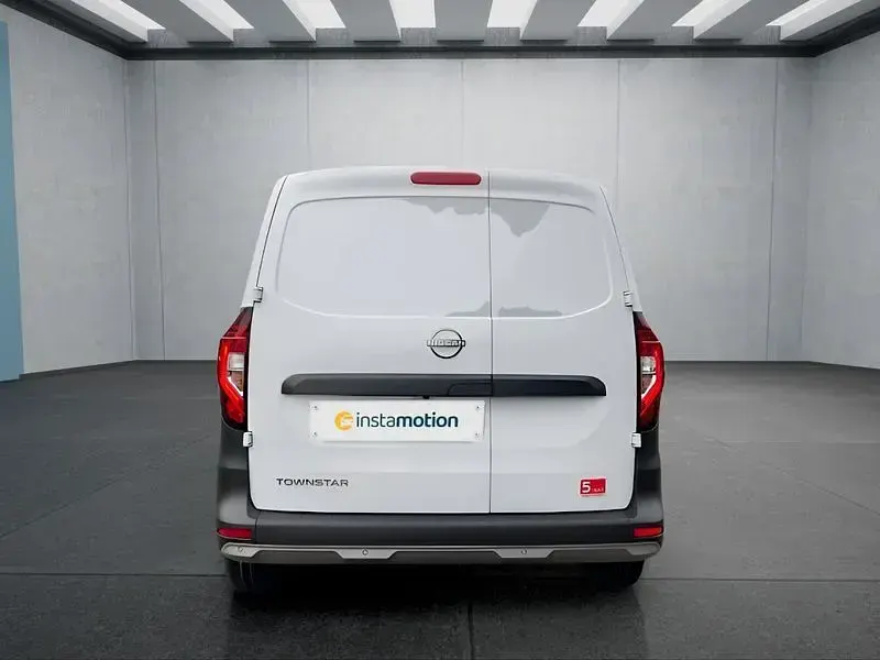 Gebraucht Nissan Townstar 131 PS (96 kW) 2025 Weiß Limousine