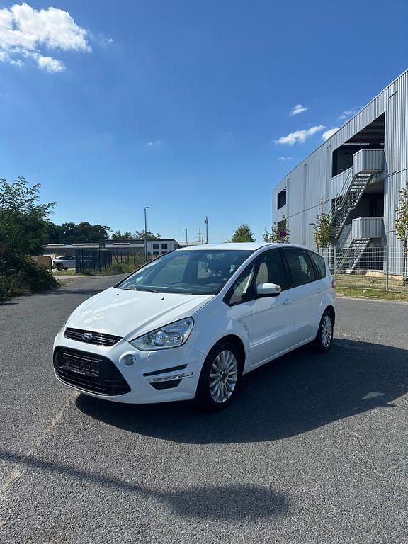 Gebraucht Ford S-MAX S 140 PS (102 kW) 2014 Weiß Van / Kleinbus
