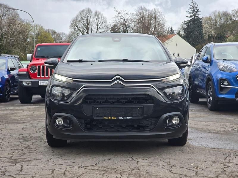Gebraucht Citroën C3 Shine 110 PS (80 kW) 2023 Schwarz Kleinwagen