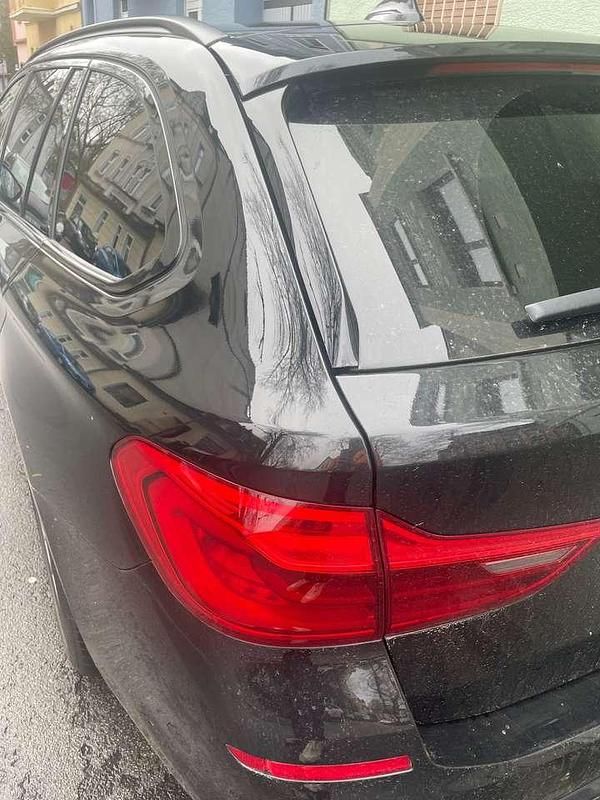 Gebraucht BMW 520 Luxury Line 190 PS (139 kW) 2020 Schwarz Kombi