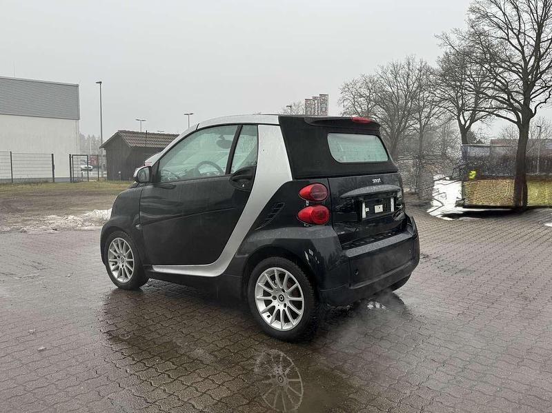 Gebraucht Smart ForTwo Cabrio Passion 60 PS (44 kW) 2010 Schwarz Cabrio