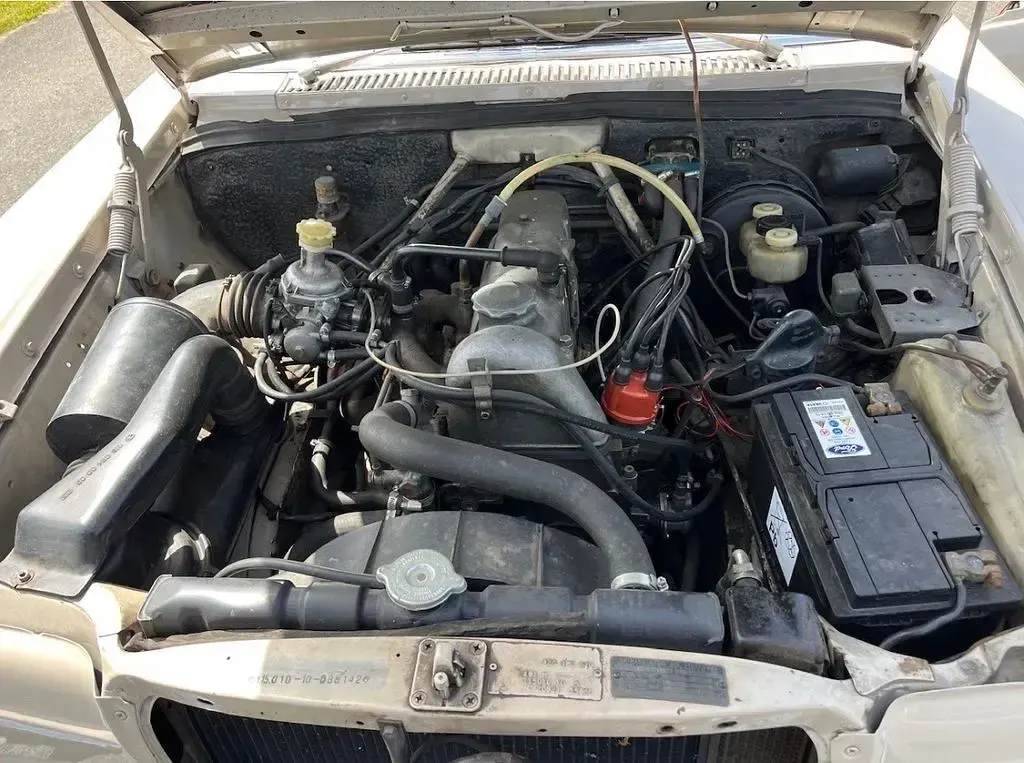 Gebraucht Mercedes W115 95 PS (69 kW) 1971 Beige Limousine