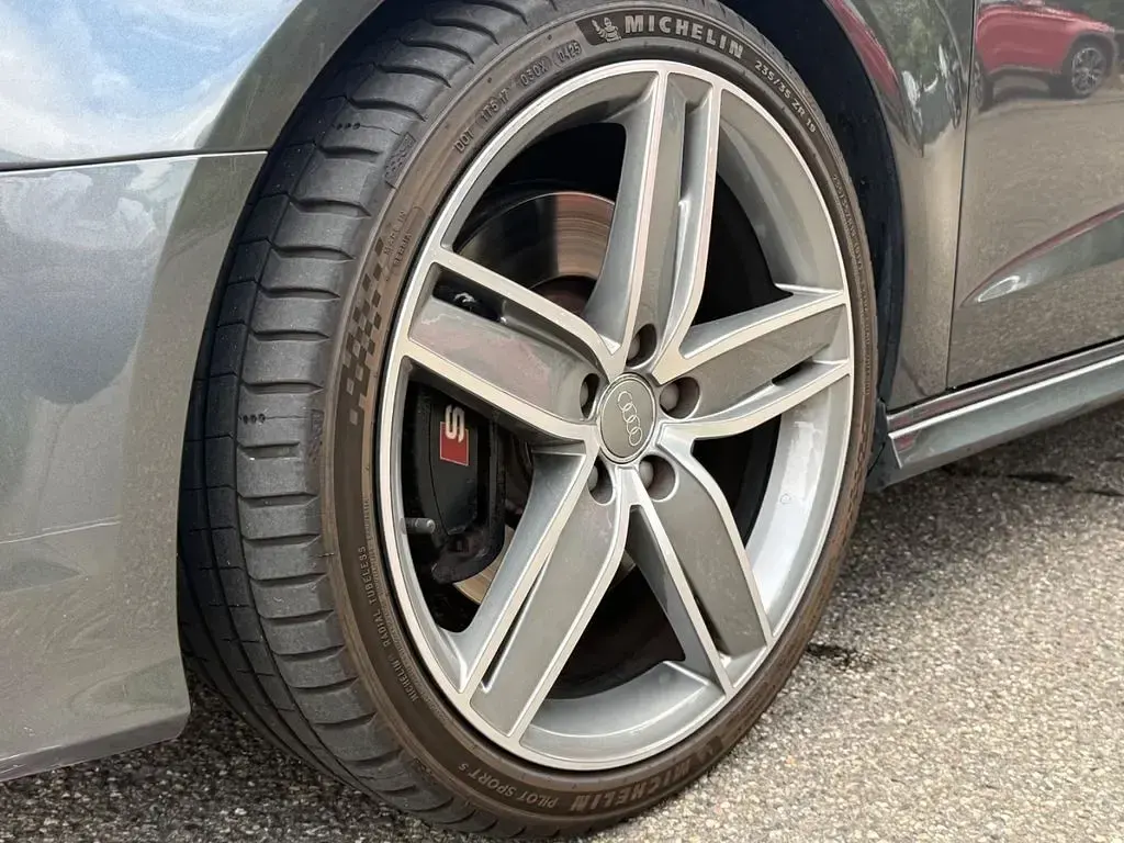 Gebraucht Audi S3 Sport 300 PS (220 kW) 2020 Grau Limousine