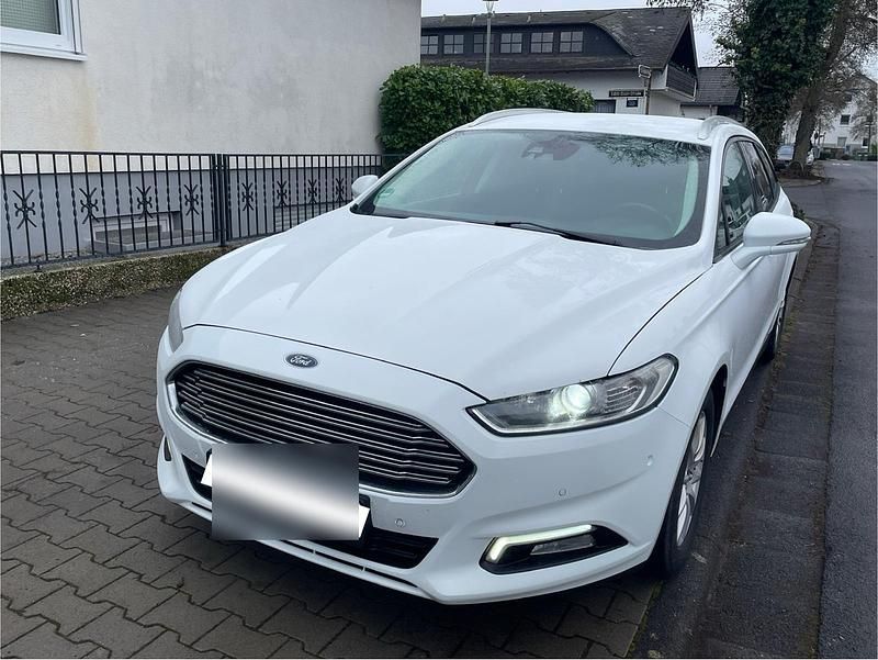 Gebraucht Ford Mondeo 150 PS (110 kW) 2016 Weiß Kombi