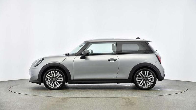 Second-hand Mini Cooper Classic 156 CP (114 kW) 2024 Gri Hatchback
