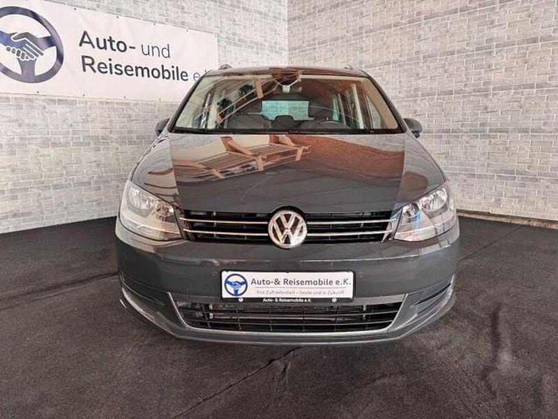 Gebraucht VW Sharan Active 257 PS (189 kW) 2021 Grau Van / Kleinbus
