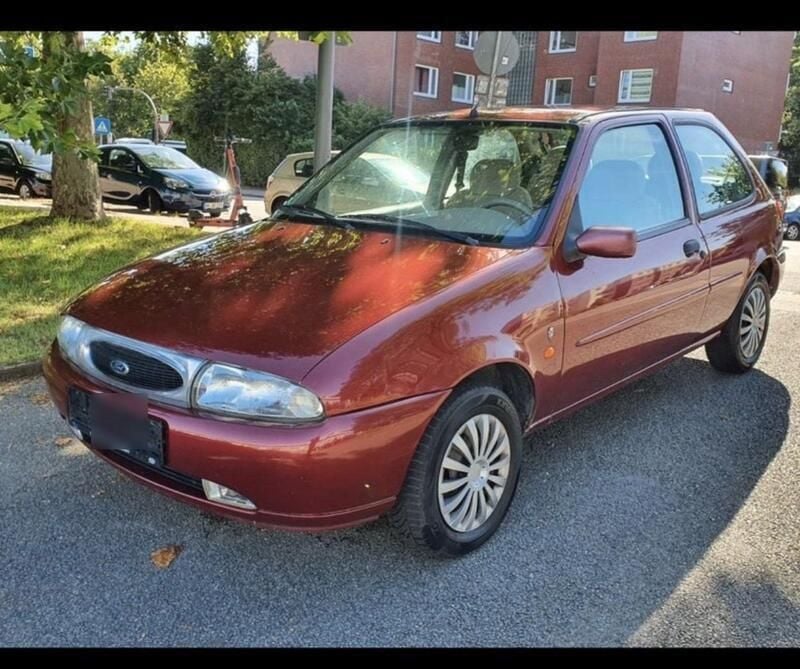 Rot Gebraucht 1996 Ford Fiesta Ghia Kleinwagen | 1.000 € (Fairer Preis) - Bild 1/4