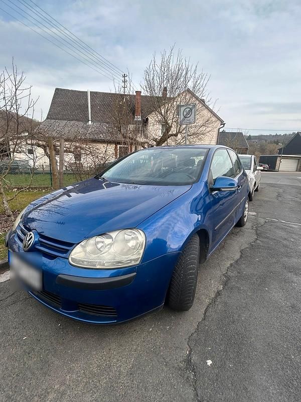 Gebraucht VW Golf IV 75 PS (55 kW) 2005 Blau Kleinwagen