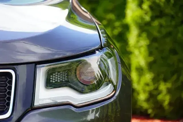 Gebraucht Jeep Compass Limited 170 PS (125 kW) 2019 Grau SUV