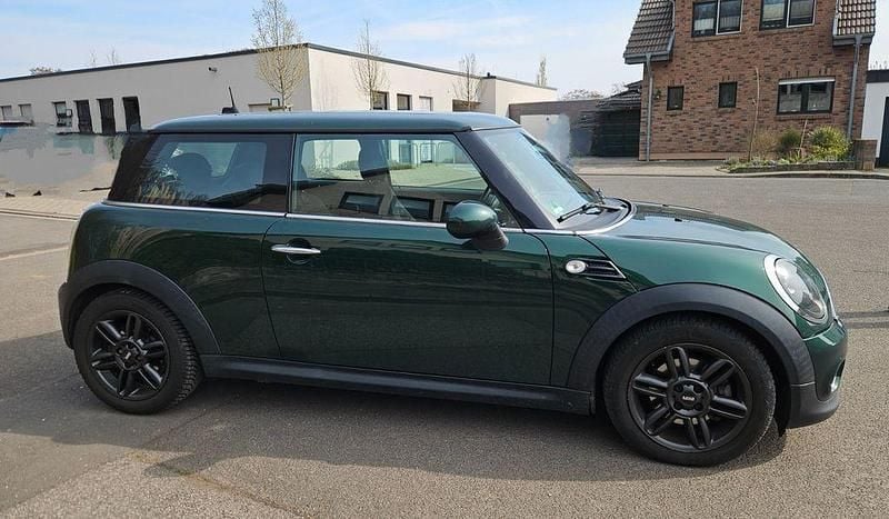 Gebraucht Mini Cooper 122 PS (89 kW) 2011 Grün Kleinwagen