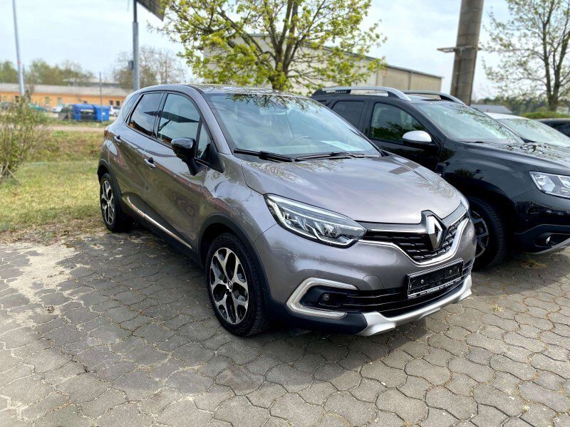Gebraucht Renault Captur Intens 118 PS (86 kW) 2019 Grau cassiopee SUV