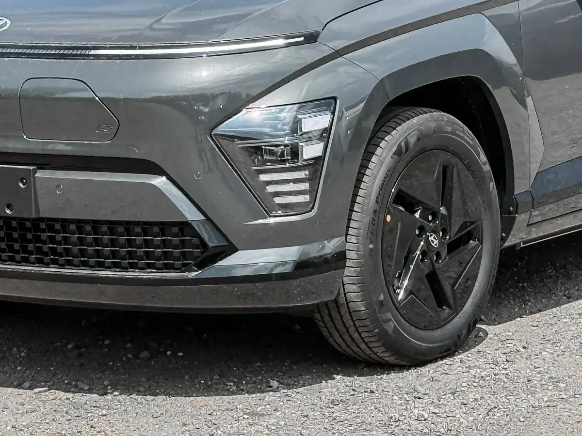 Neu Hyundai Kona Trend 150 kW (204 PS) 2026 Ecotronic grey / mic SUV