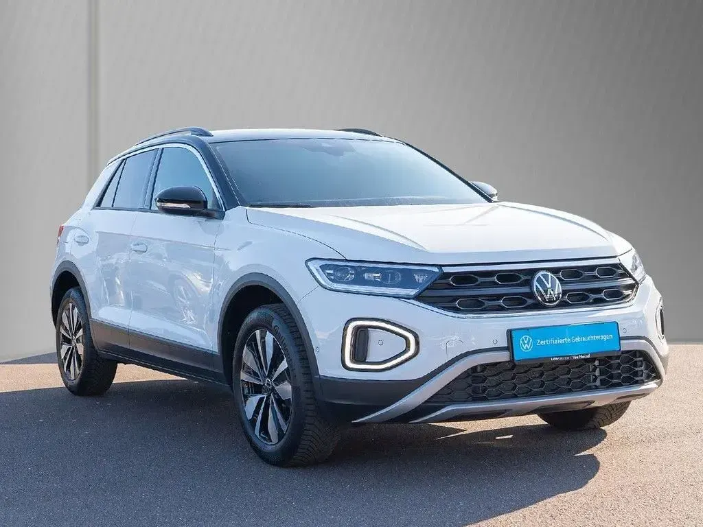 Second-hand VW T-Roc Goal 150 CP (110 kW) 2025 Alb SUV