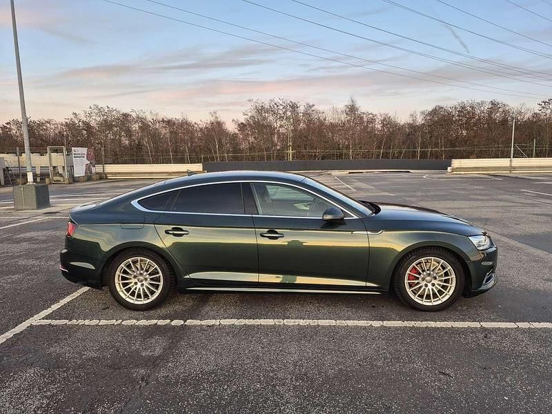 Gebraucht Audi A5 Sport 150 PS (110 kW) 2018 Grün Coupé