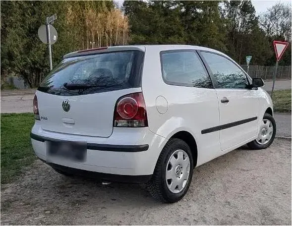 Gebraucht VW Polo 60 PS (44 kW) 2007 Weiß Kleinwagen