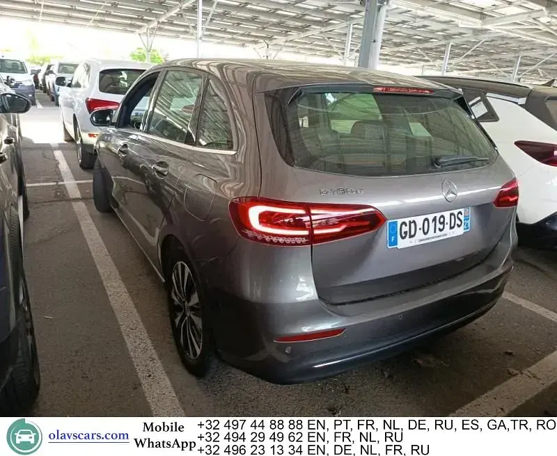 Gebraucht Mercedes B180 116 PS (85 kW) 2021 Grau Kleinwagen