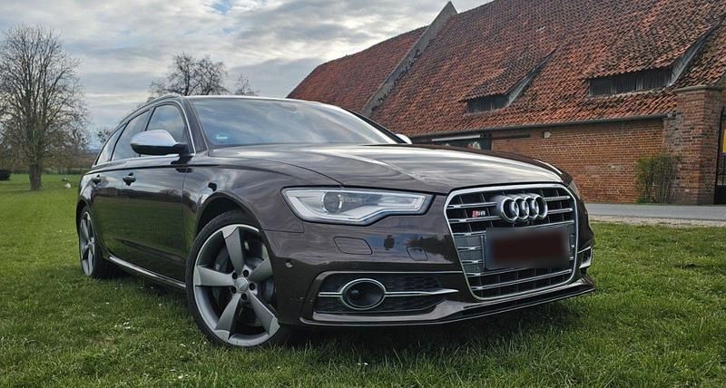 Gebraucht Audi S6 Comfort 420 PS (308 kW) 2013 Braun Kombi