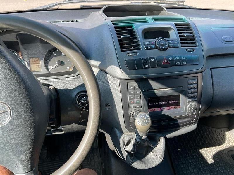 Gebraucht Mercedes Vito 95 PS (69 kW) 2013 Grau Van