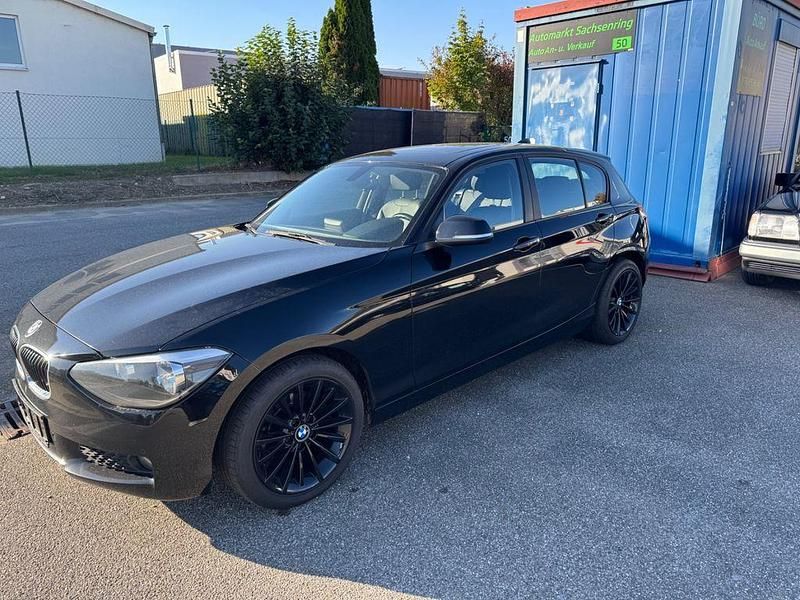 Schwarz Gebraucht 2013 BMW 120 Kleinwagen | 6.850 € (Superpreis) - Bild 1/4