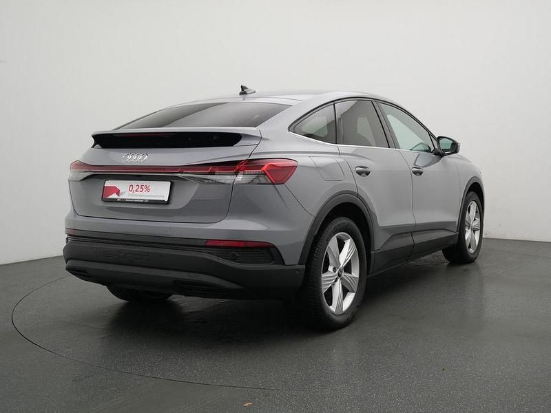 Gebraucht Audi Q4 Sportback e-tron Sport 125 kW (170 PS) 2022 Grau SUV