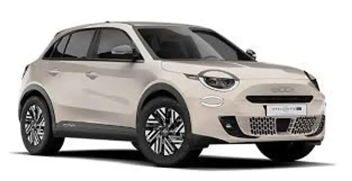 Neu Fiat 600 Business 110 PS (80 kW) 2026 Cappoccino beige SUV