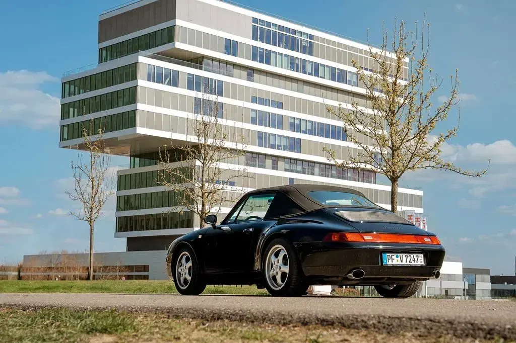 Gebraucht Porsche 993 286 PS (210 kW) 1997 Schwarz Cabrio