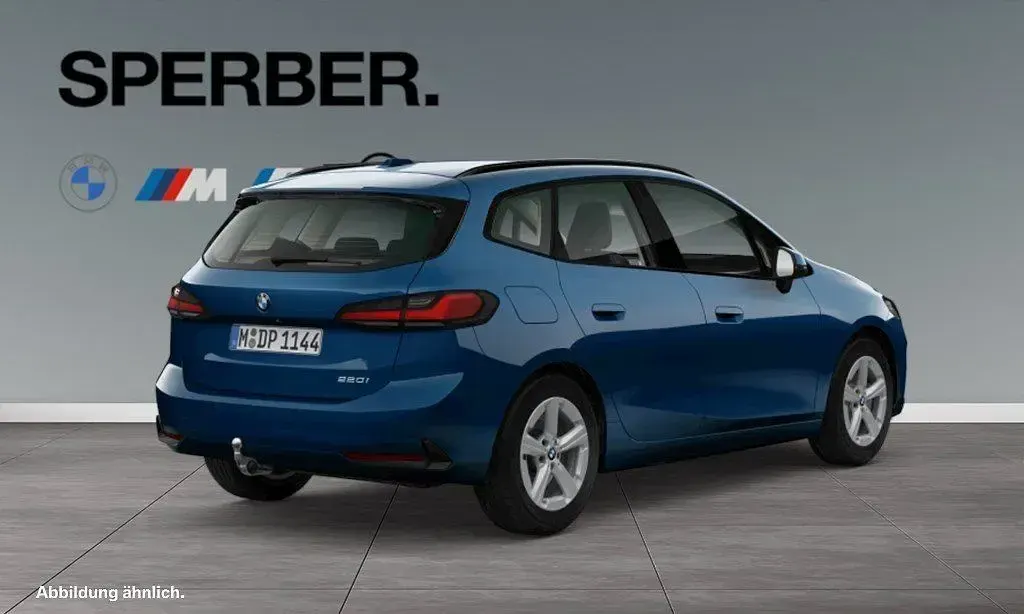 Gebraucht BMW 220 156 PS (114 kW) 2025 Blau Van / Kleinbus