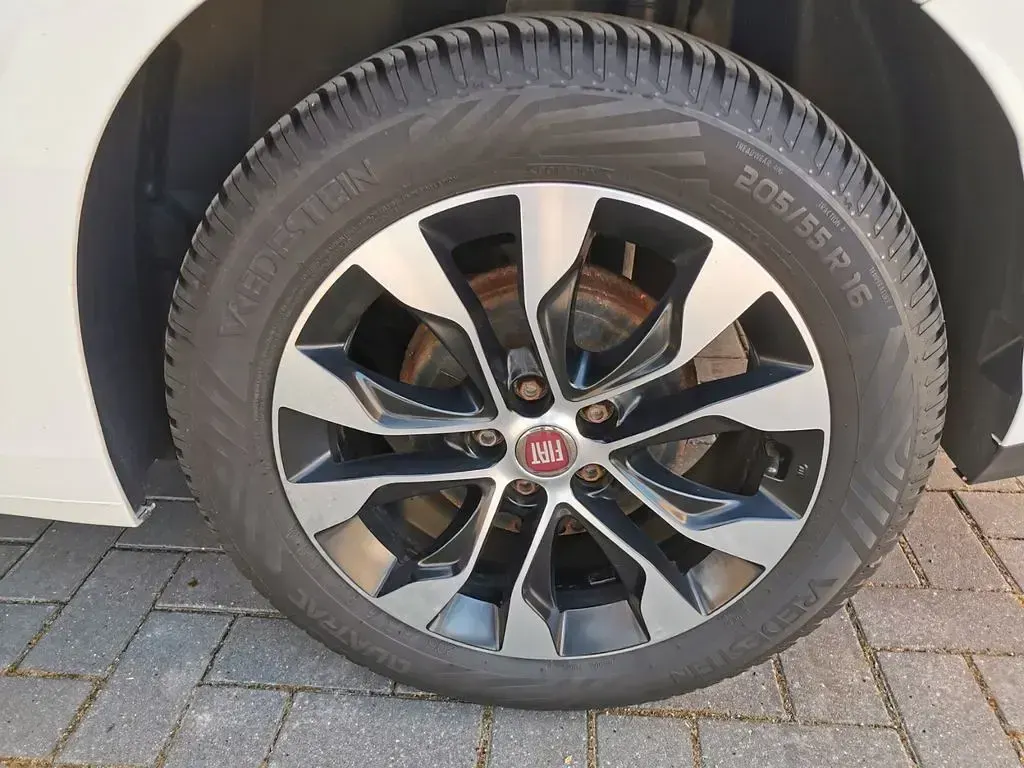 Gebraucht Fiat Tipo Mirror 95 PS (69 kW) 2019 Weiß Limousine