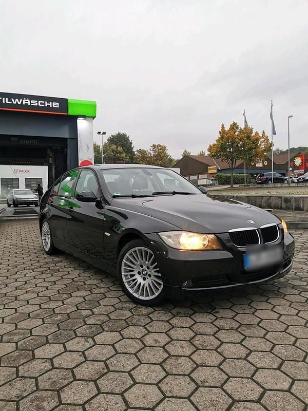 Schwarz Gebraucht 2006 BMW 318 M Sport Limousine | 3.600 € (Guter Preis) - Bild 1/4