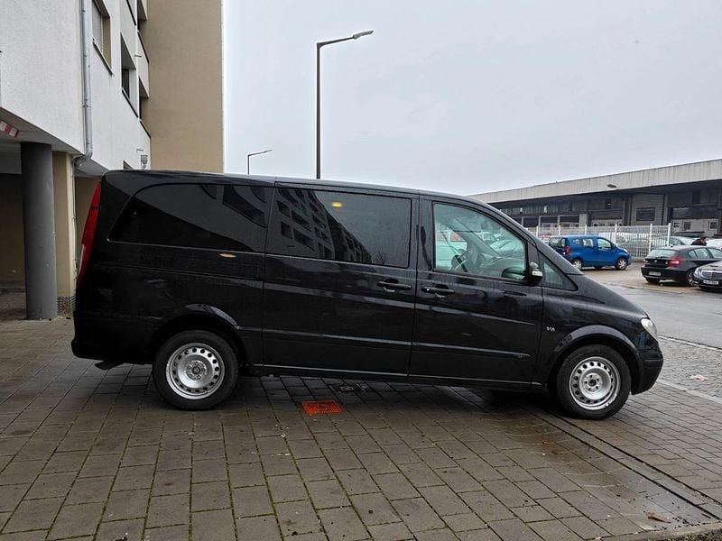 Gebraucht Mercedes Viano 204 PS (150 kW) 2009 Schwarz Van / Kleinbus