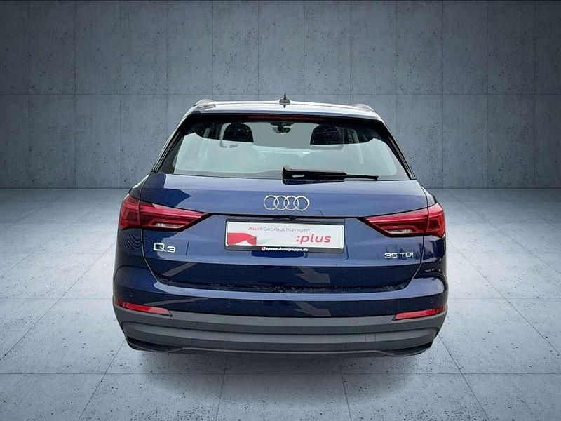 Gebraucht Audi Q3 Ambiente 150 PS (110 kW) 2025 Navarrablau metallic SUV