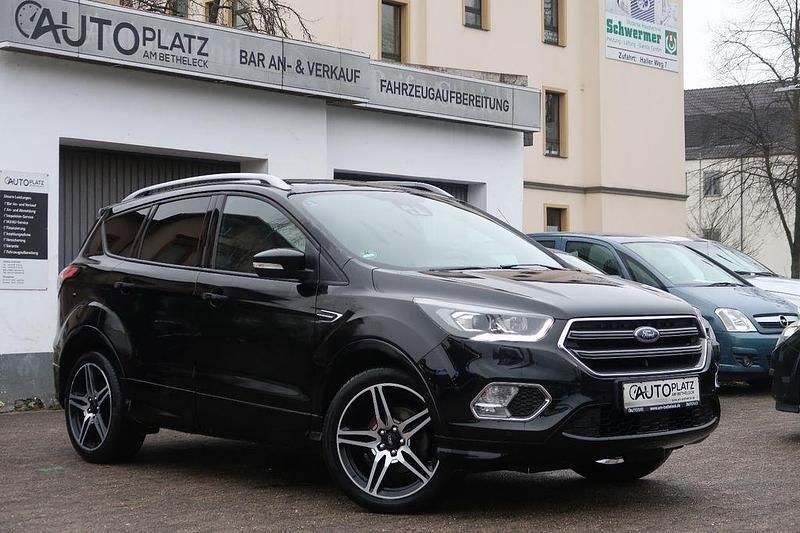 Schwarz Gebraucht 2019 Ford Kuga SUV | 14.750 € (Guter Preis) - Bild 1/4