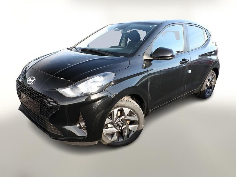 Phantom black metallic Neu 2025 Hyundai i10 Trend Kleinwagen | 19.609 € (Fairer Preis) - Bild 1/4