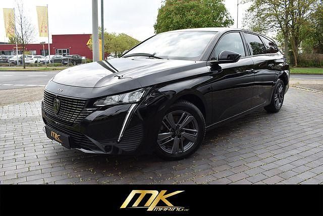 Gebraucht Peugeot 308 SW Allure 131 PS (96 kW) 2024 Schwarz Kombi