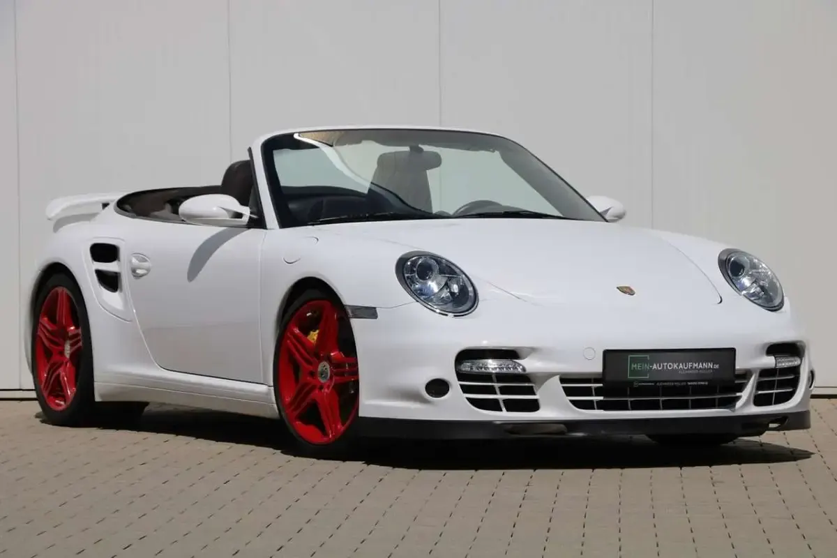 Gebraucht Porsche 997 Turbo 480 PS (353 kW) 2008 Weiß Cabrio